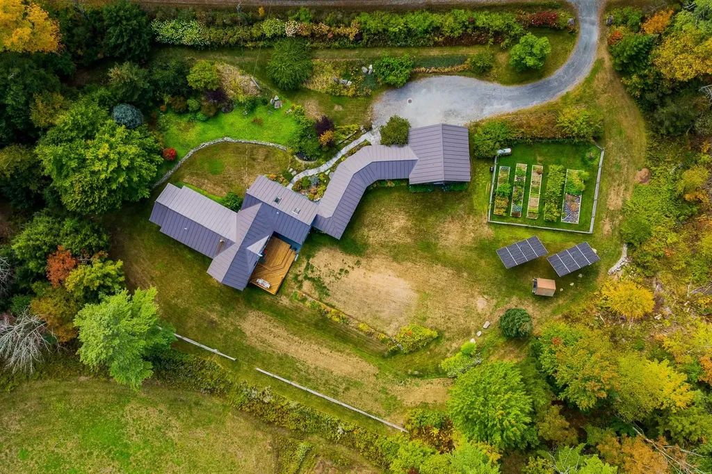 100 North Thetford Road Lyme NH 03678