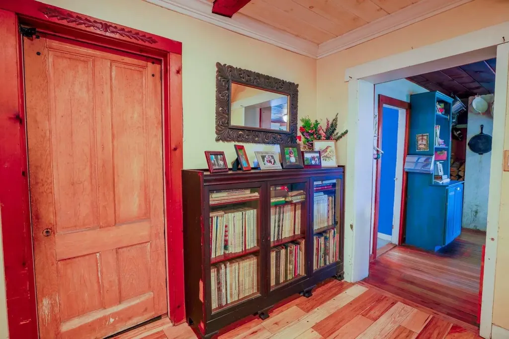 1312 Macintosh Hill Road Bethel VT 05060