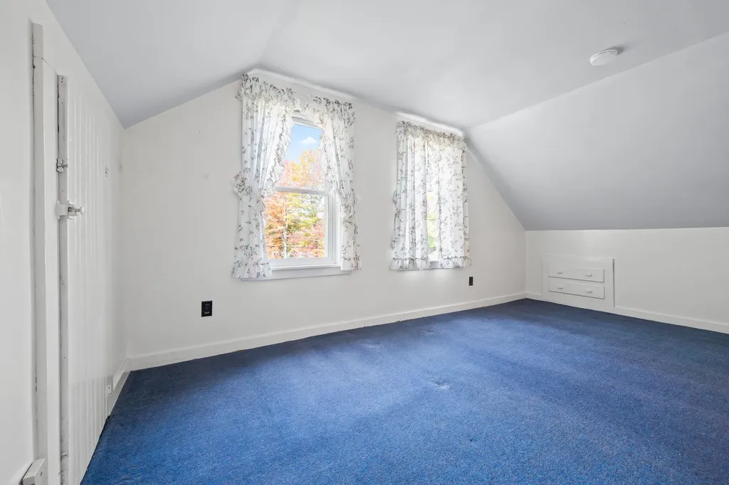 114 Highland Avenue Littleton NH 03561