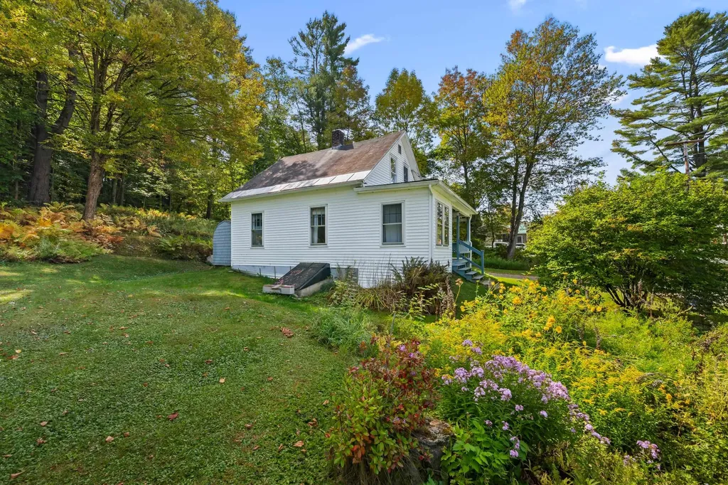 114 Highland Avenue Littleton NH 03561