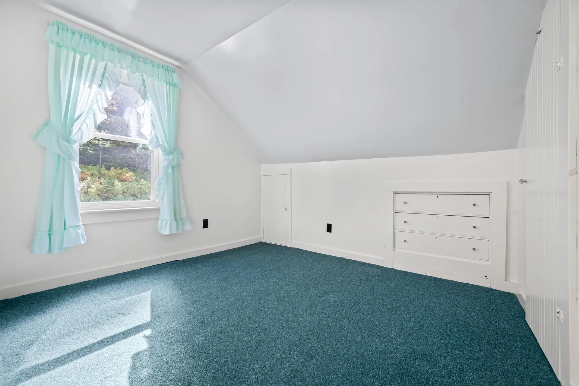 114 Highland Avenue Littleton NH 03561