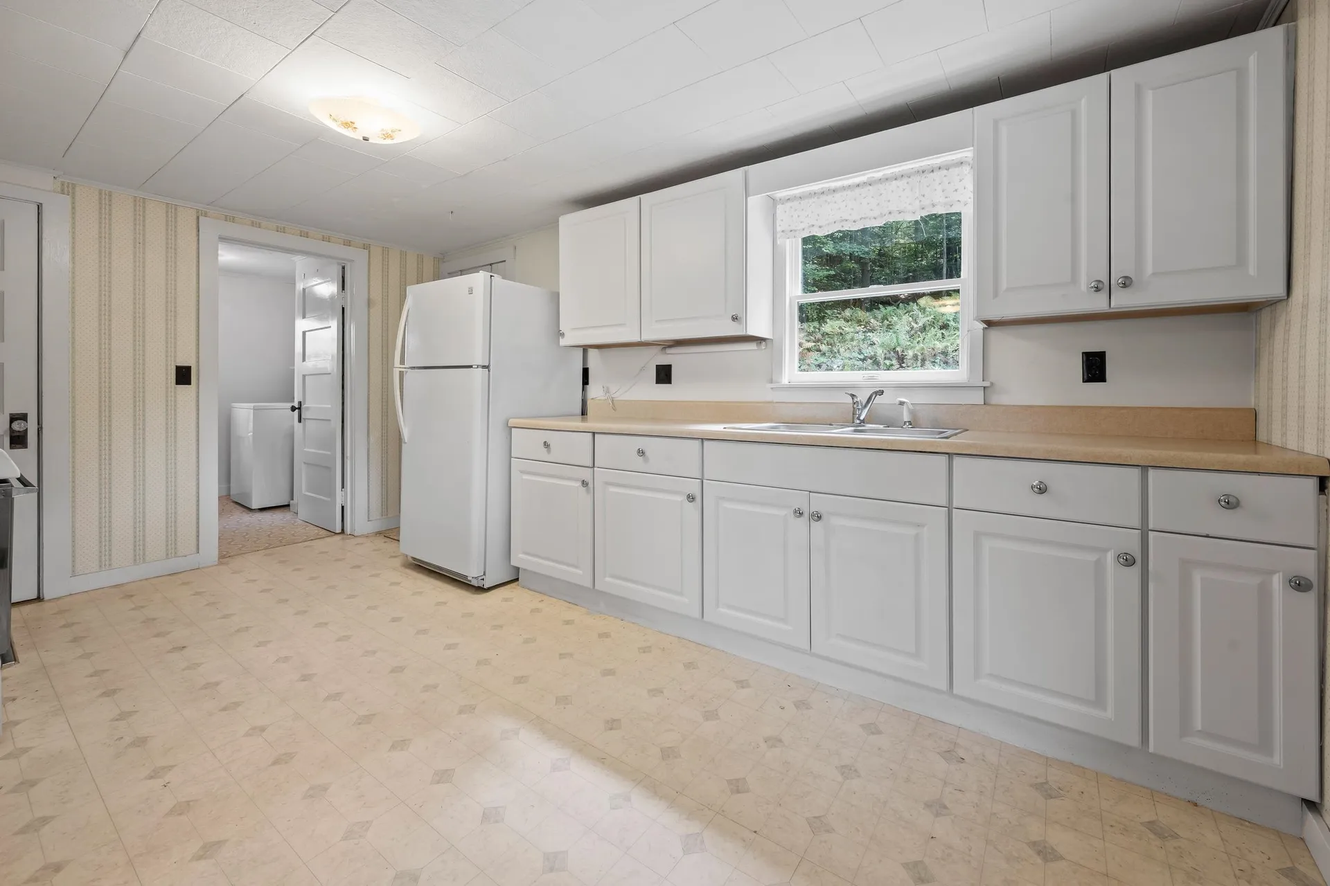 114 Highland Avenue Littleton NH 03561
