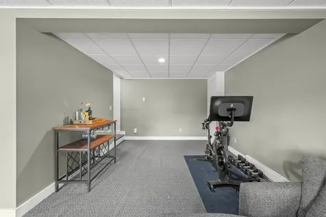 152 Amesbury Road Kensington NH 03833