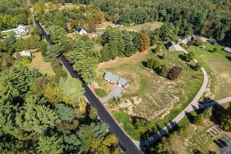 152 Amesbury Road Kensington NH 03833