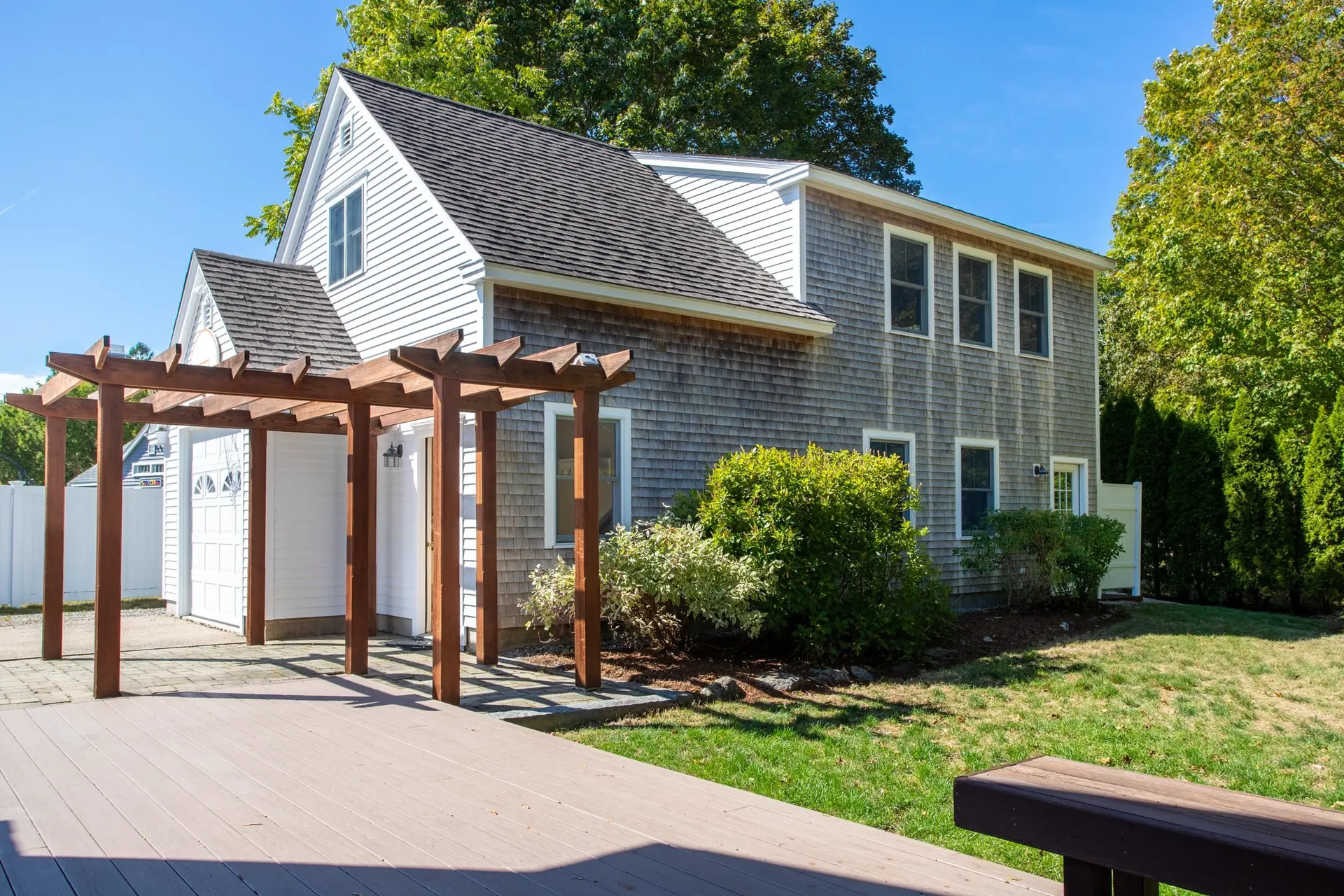 8 Hobbs Road Hampton NH 03842