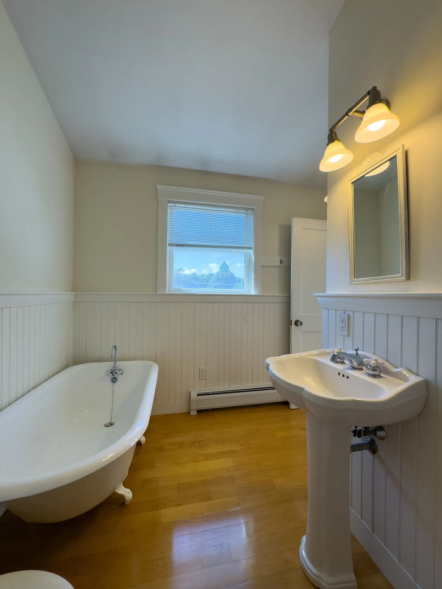 8 Hobbs Road Hampton NH 03842