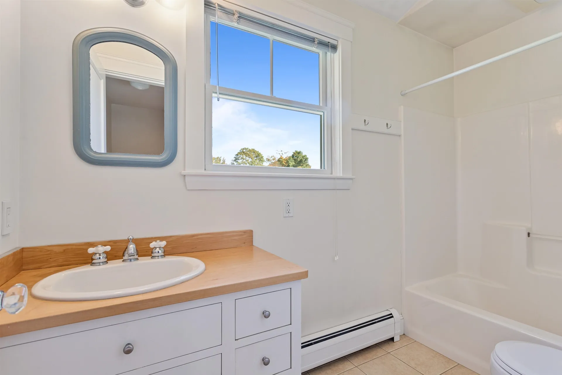 8 Hobbs Road Hampton NH 03842