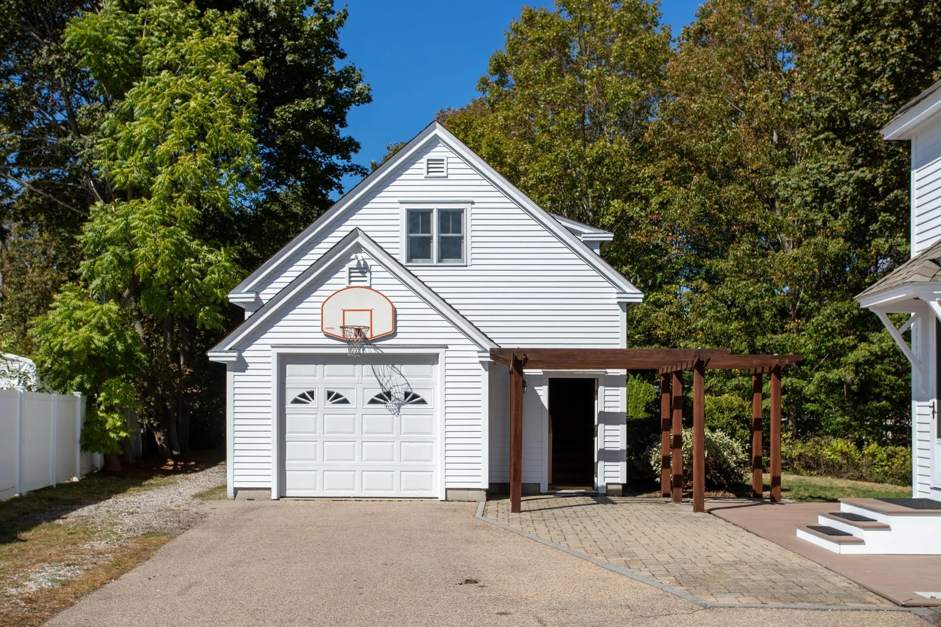 8 Hobbs Road Hampton NH 03842