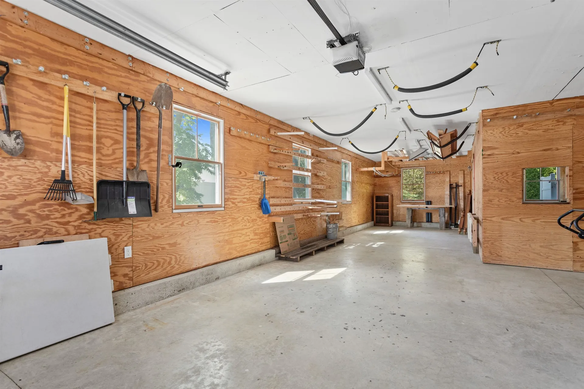 8 Hobbs Road Hampton NH 03842