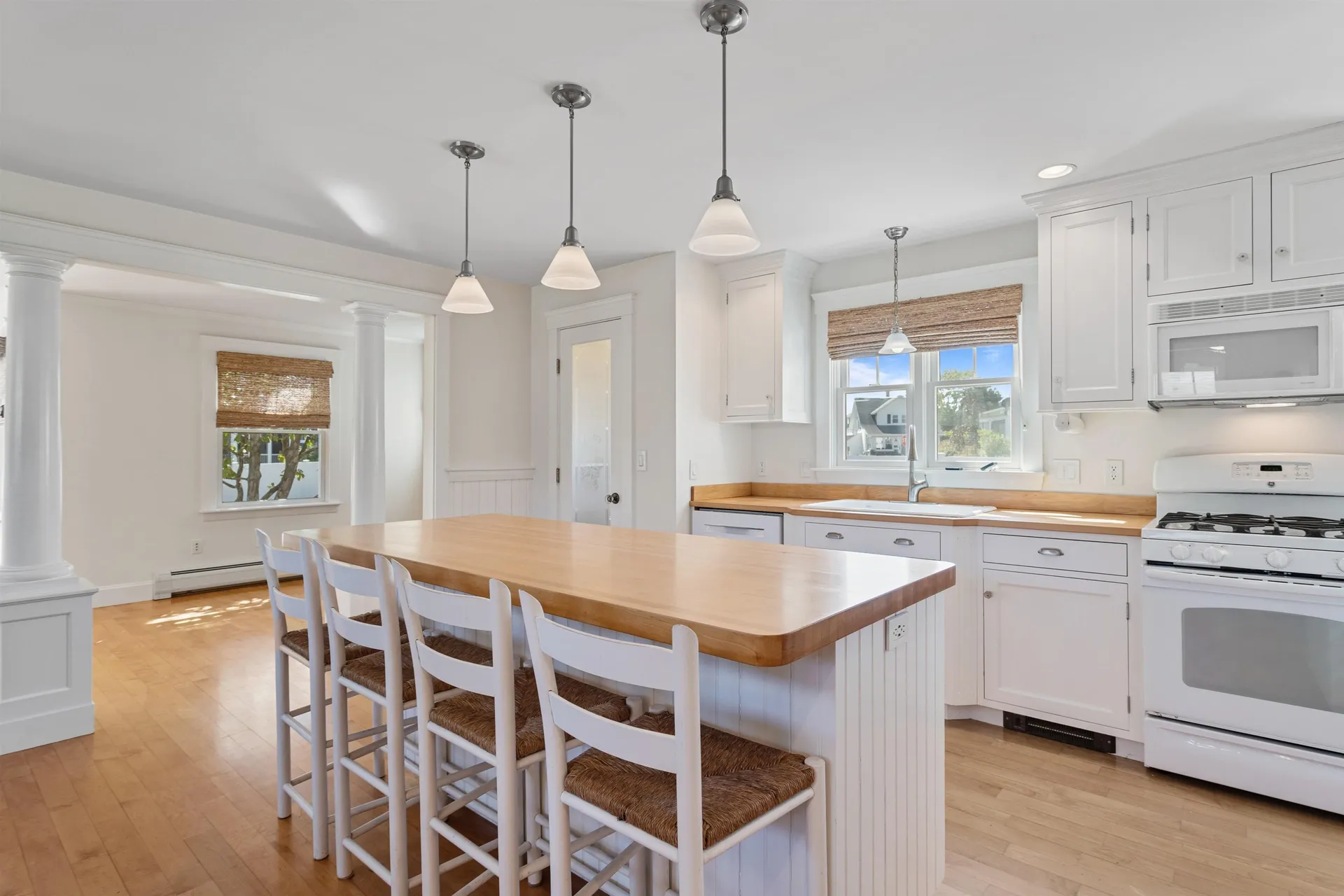 8 Hobbs Road Hampton NH 03842