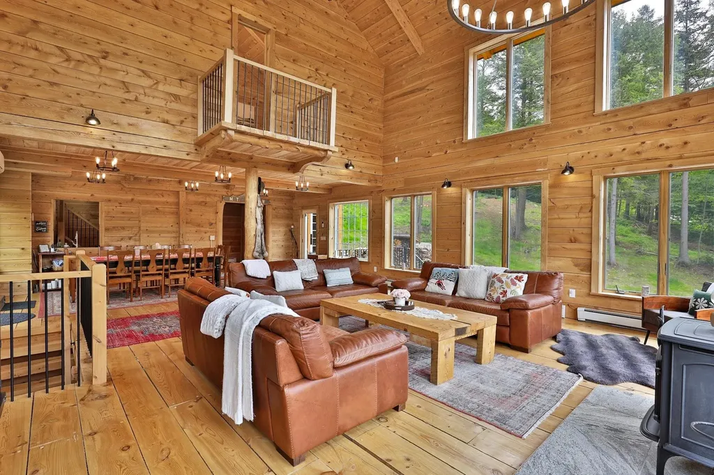 314 Putnam Forest Road Grafton VT 05146