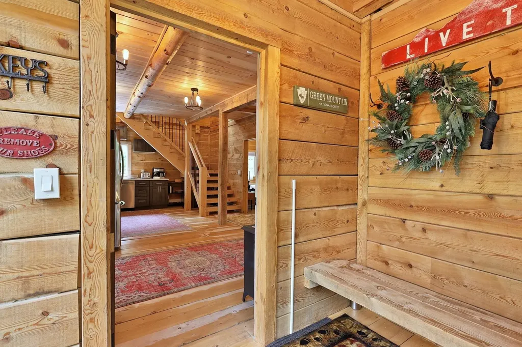 314 Putnam Forest Road Grafton VT 05146