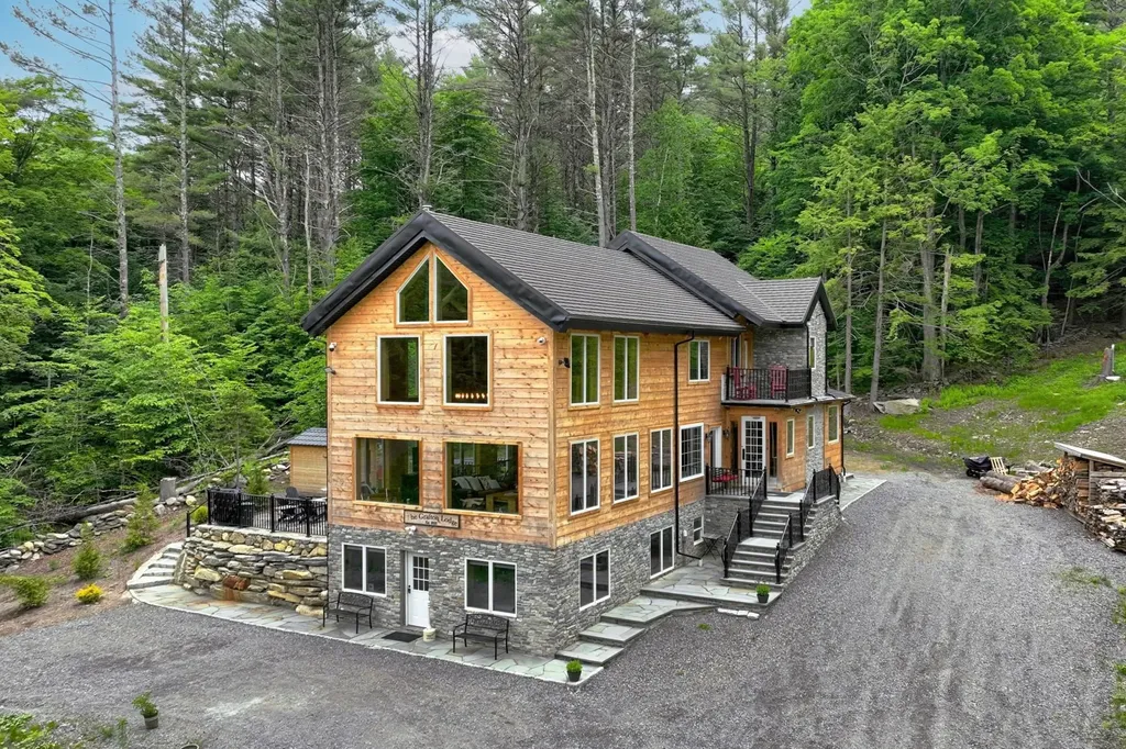 314 Putnam Forest Road Grafton VT 05146