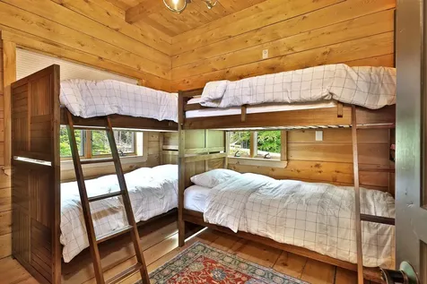 314 Putnam Forest Road Grafton VT 05146