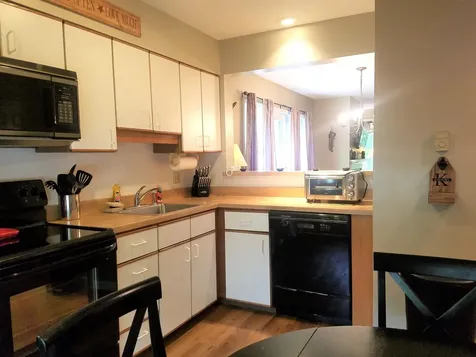 124 Old Bartlett Road Conway NH 03860