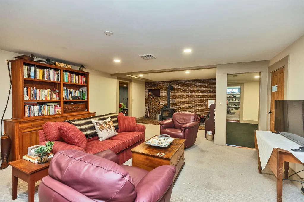 103 Meredith Neck Road Meredith NH 03253