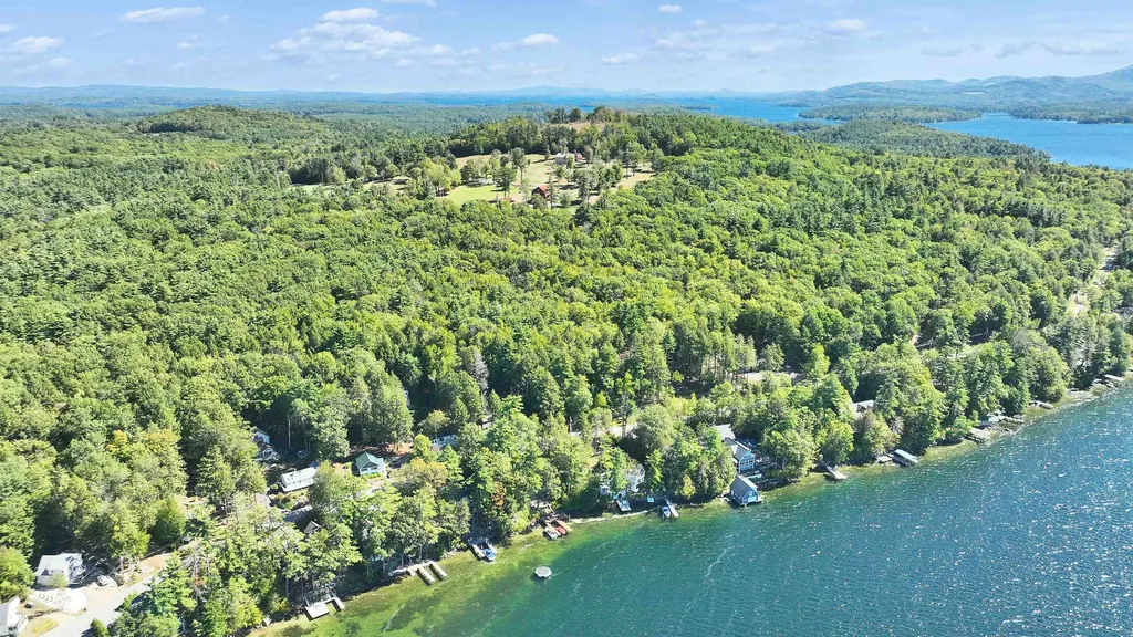 103 Meredith Neck Road Meredith NH 03253