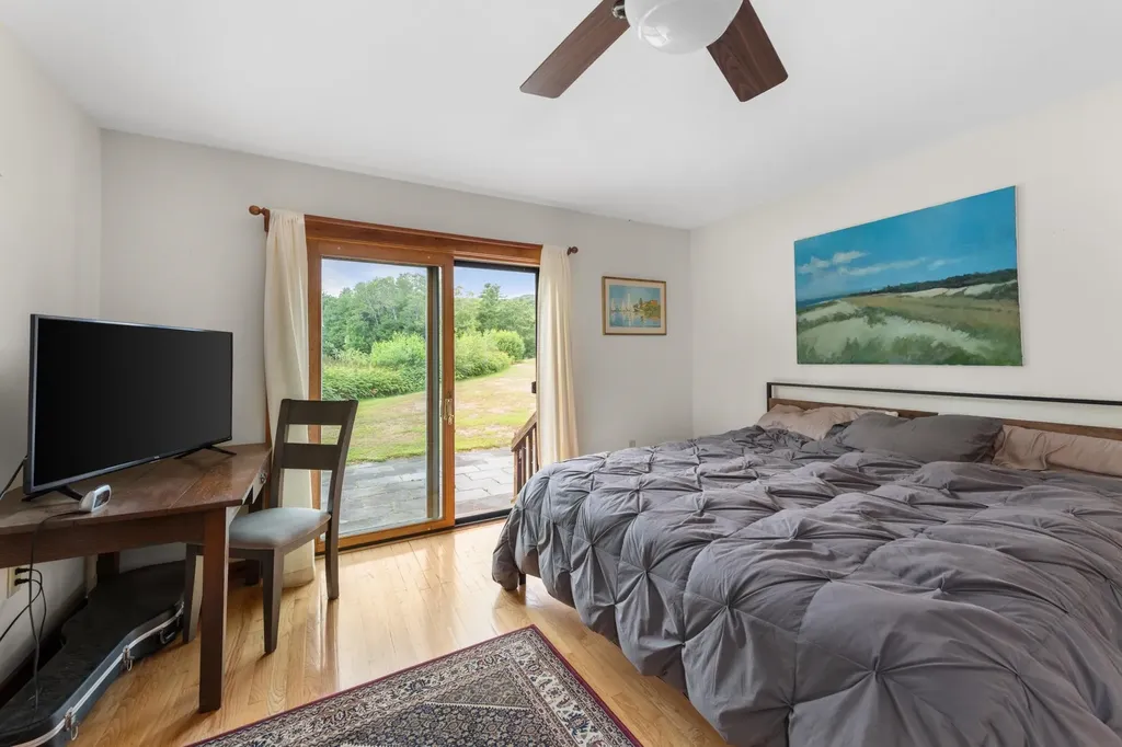 52 Jansen Farm Road Thornton NH 03285