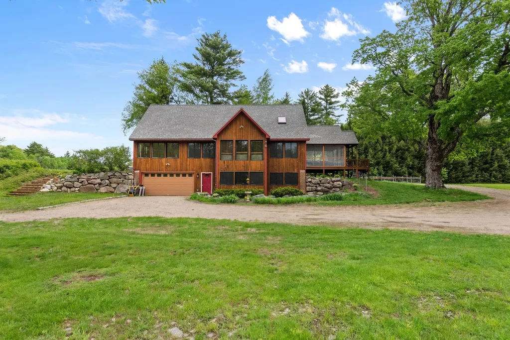 52 Jansen Farm Road Thornton NH 03285