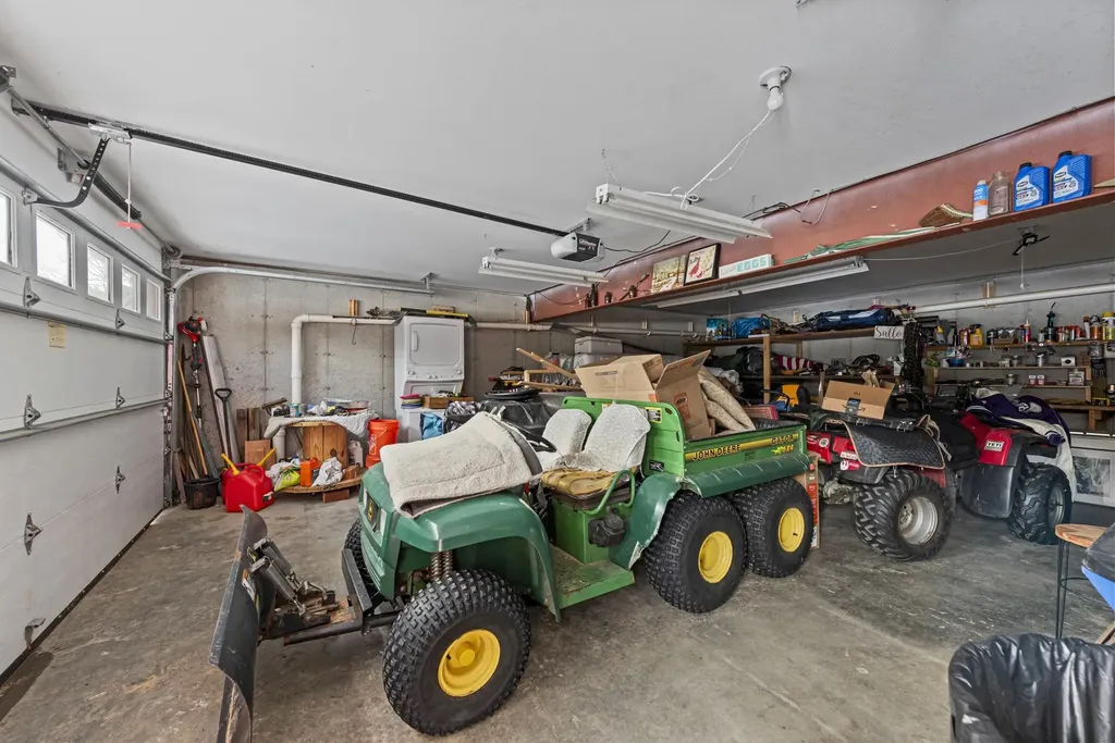 52 Jansen Farm Road Thornton NH 03285