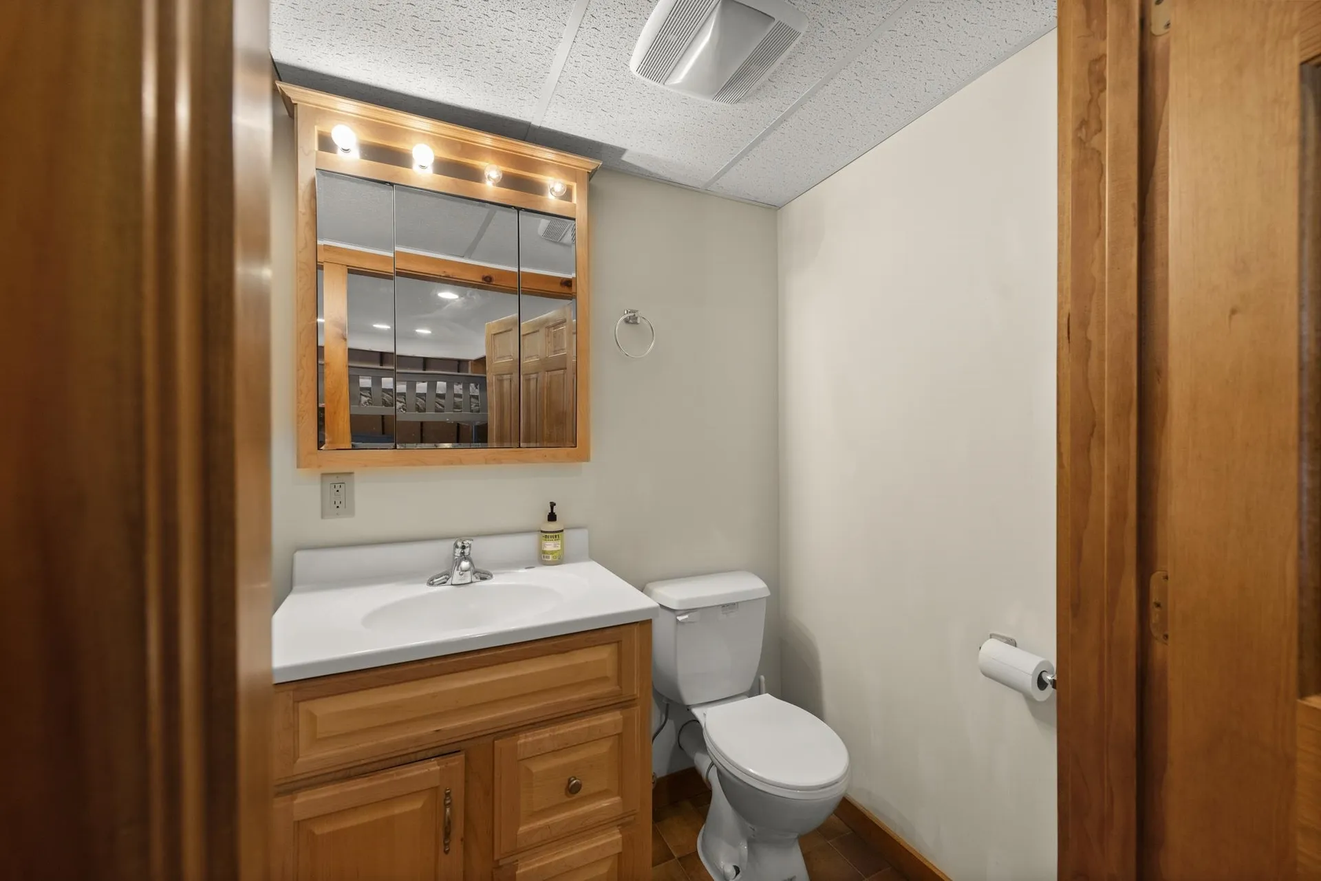 52 Jansen Farm Road Thornton NH 03285