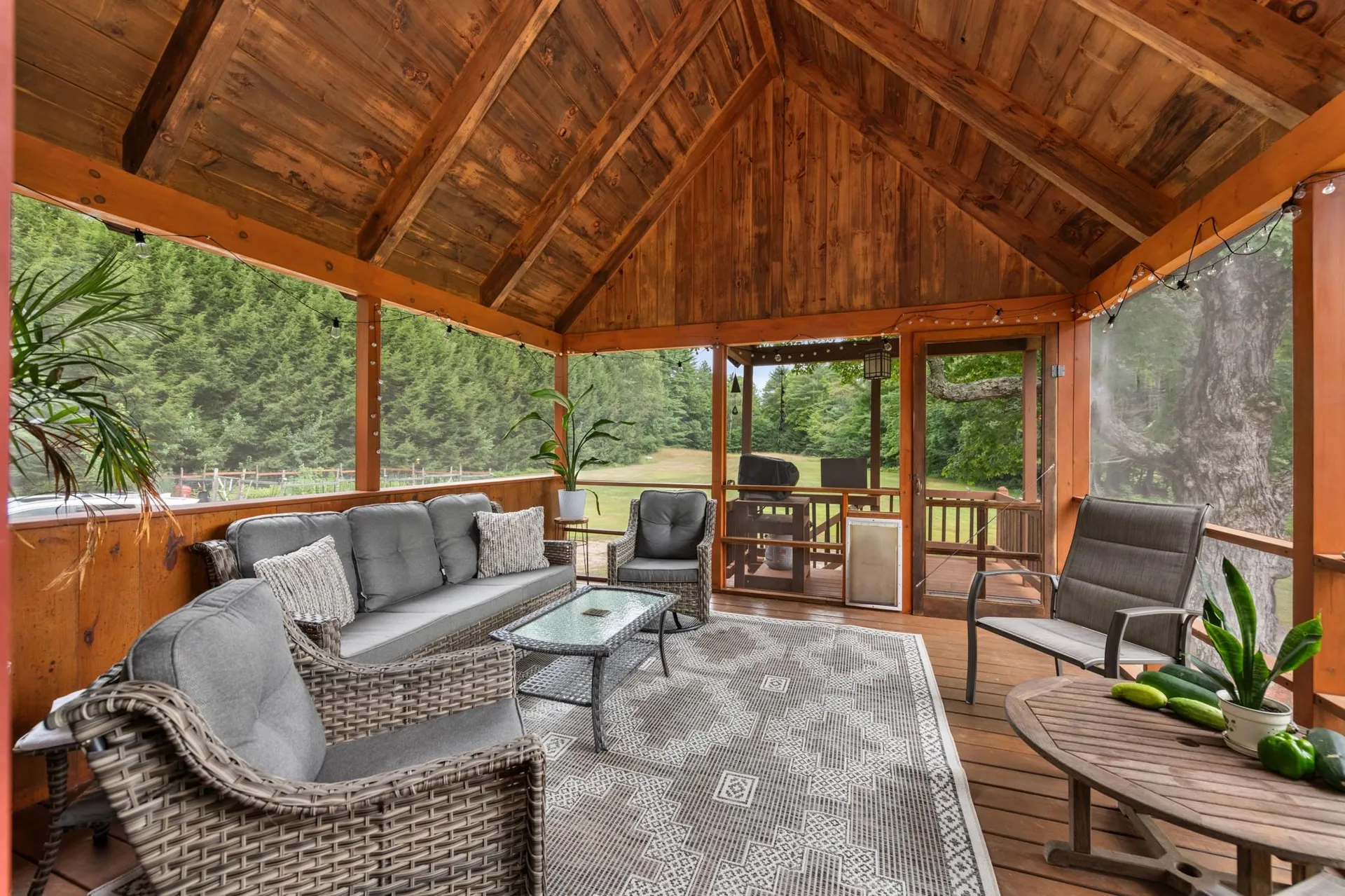 52 Jansen Farm Road Thornton NH 03285