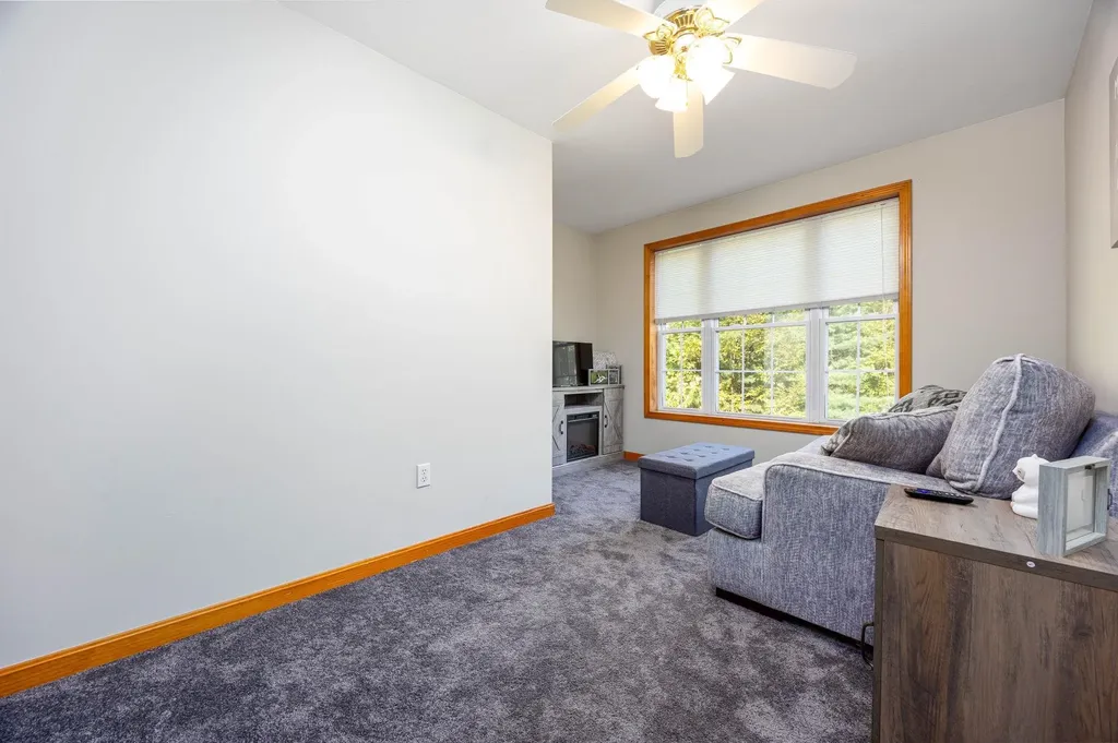 5 Carons Way Brookline NH 03033