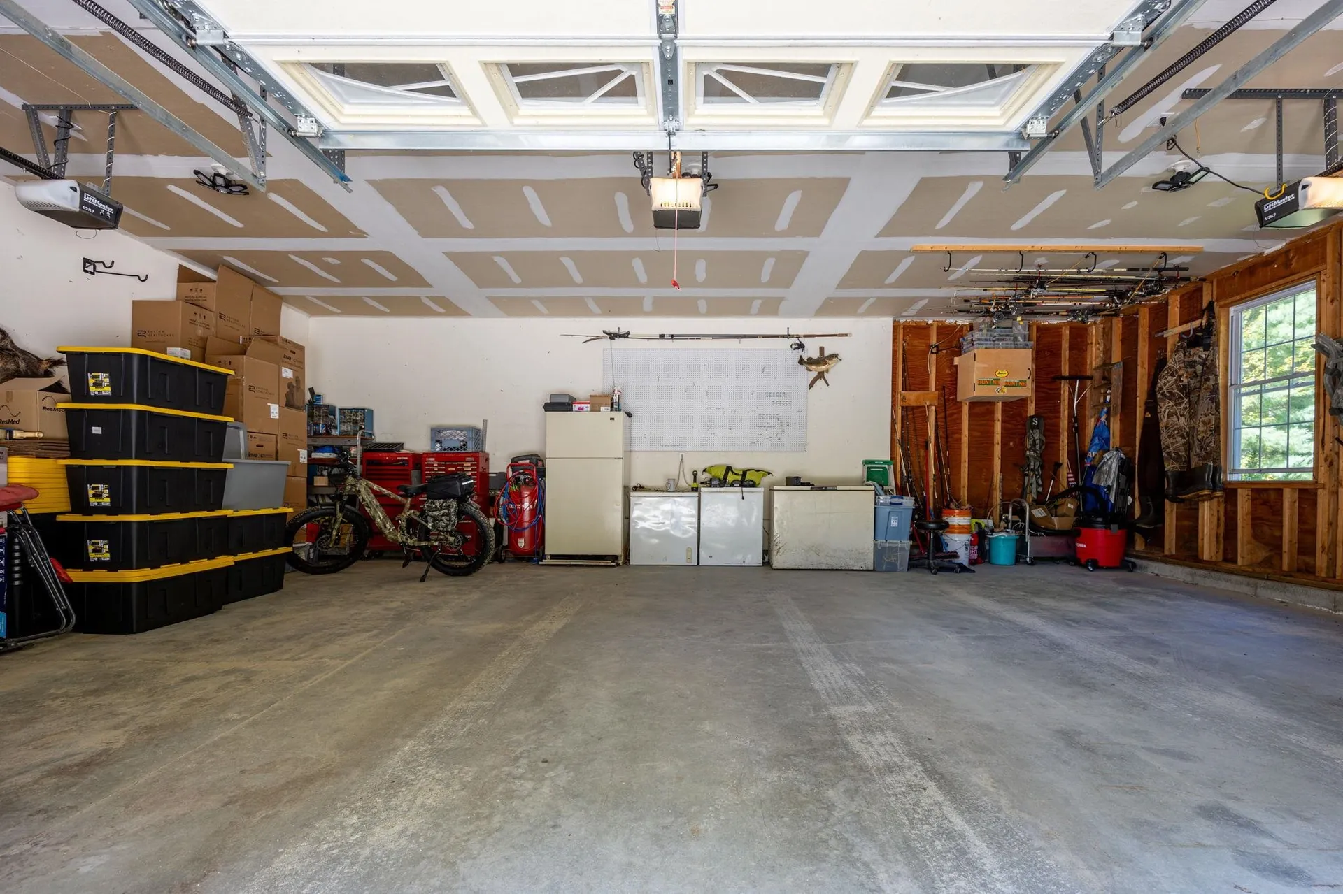 5 Carons Way Brookline NH 03033