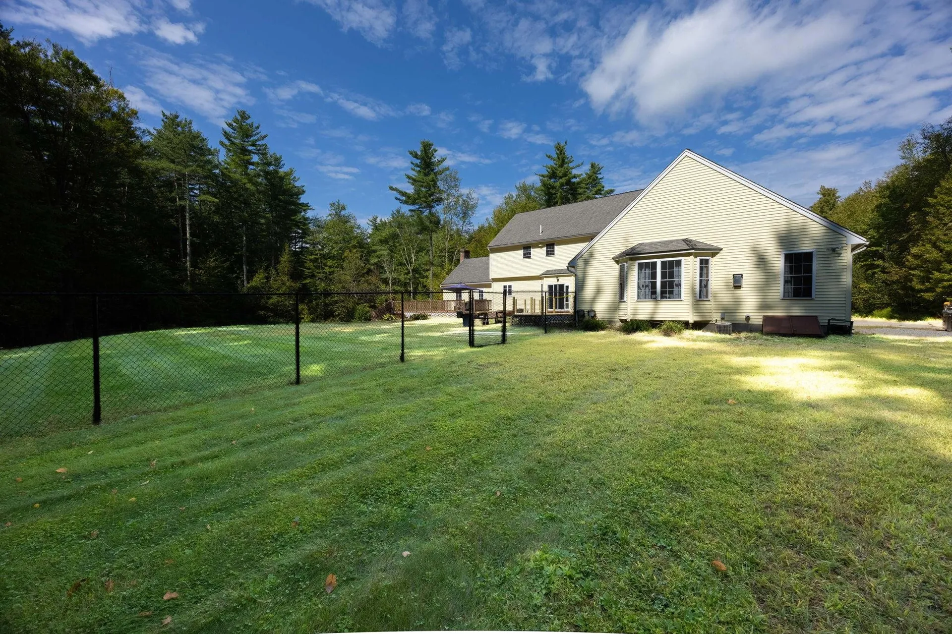 5 Carons Way Brookline NH 03033