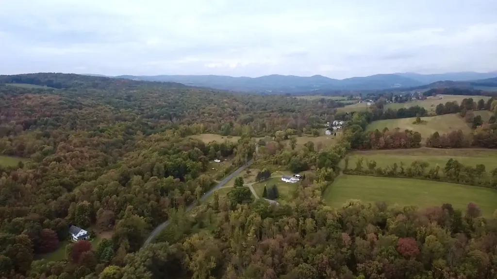 Stateline Road Shaftsbury VT 05262