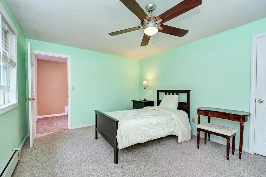 10 Raven Drive Chester NH 03036