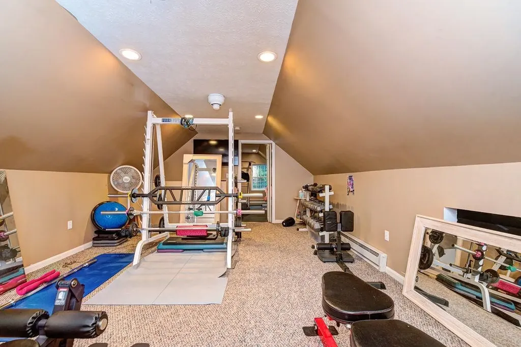 10 Raven Drive Chester NH 03036