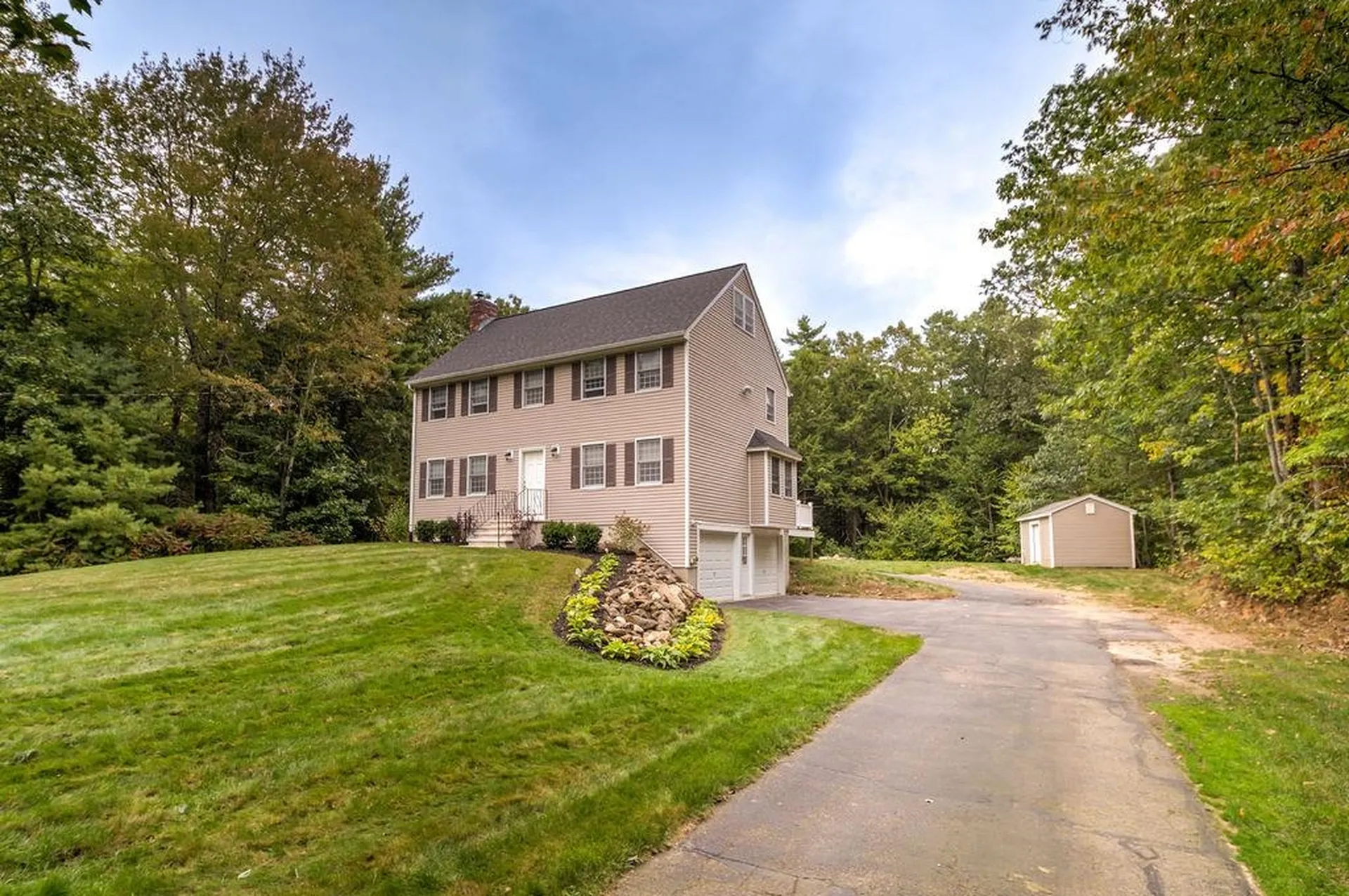 10 Raven Drive Chester NH 03036