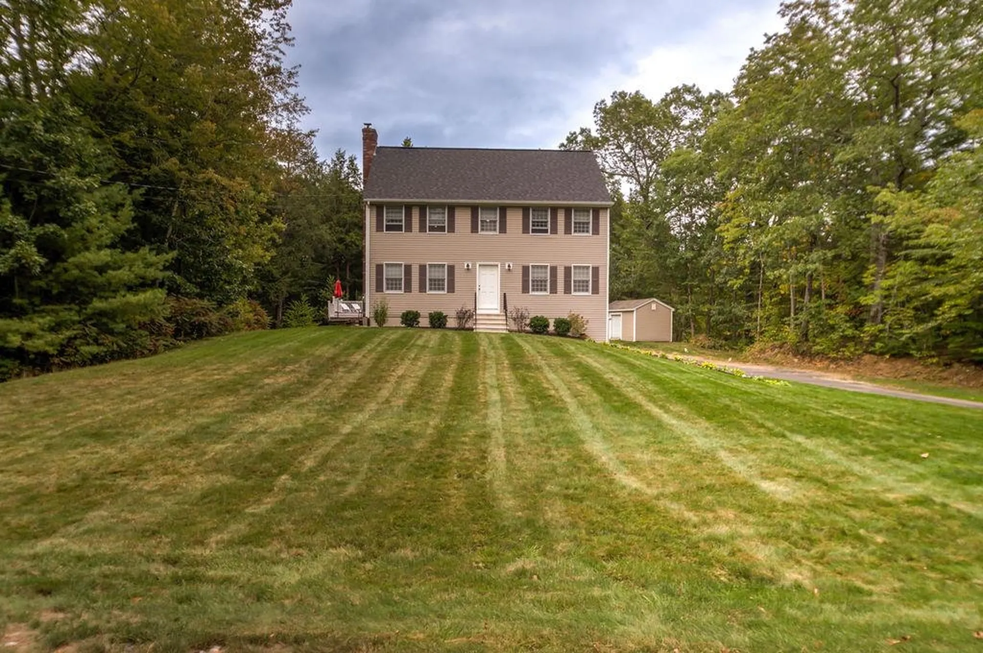 10 Raven Drive Chester NH 03036