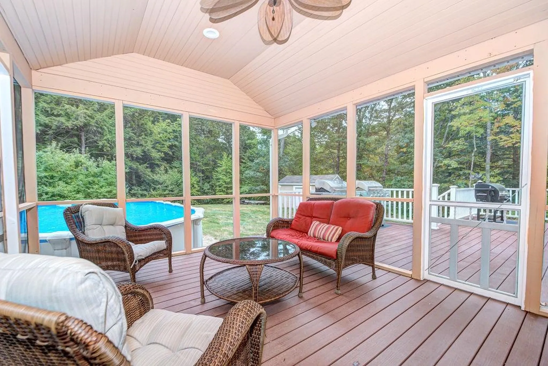 10 Raven Drive Chester NH 03036