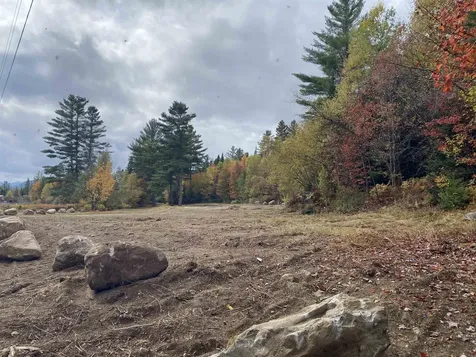 25 Sullivan Road Stark NH 03582