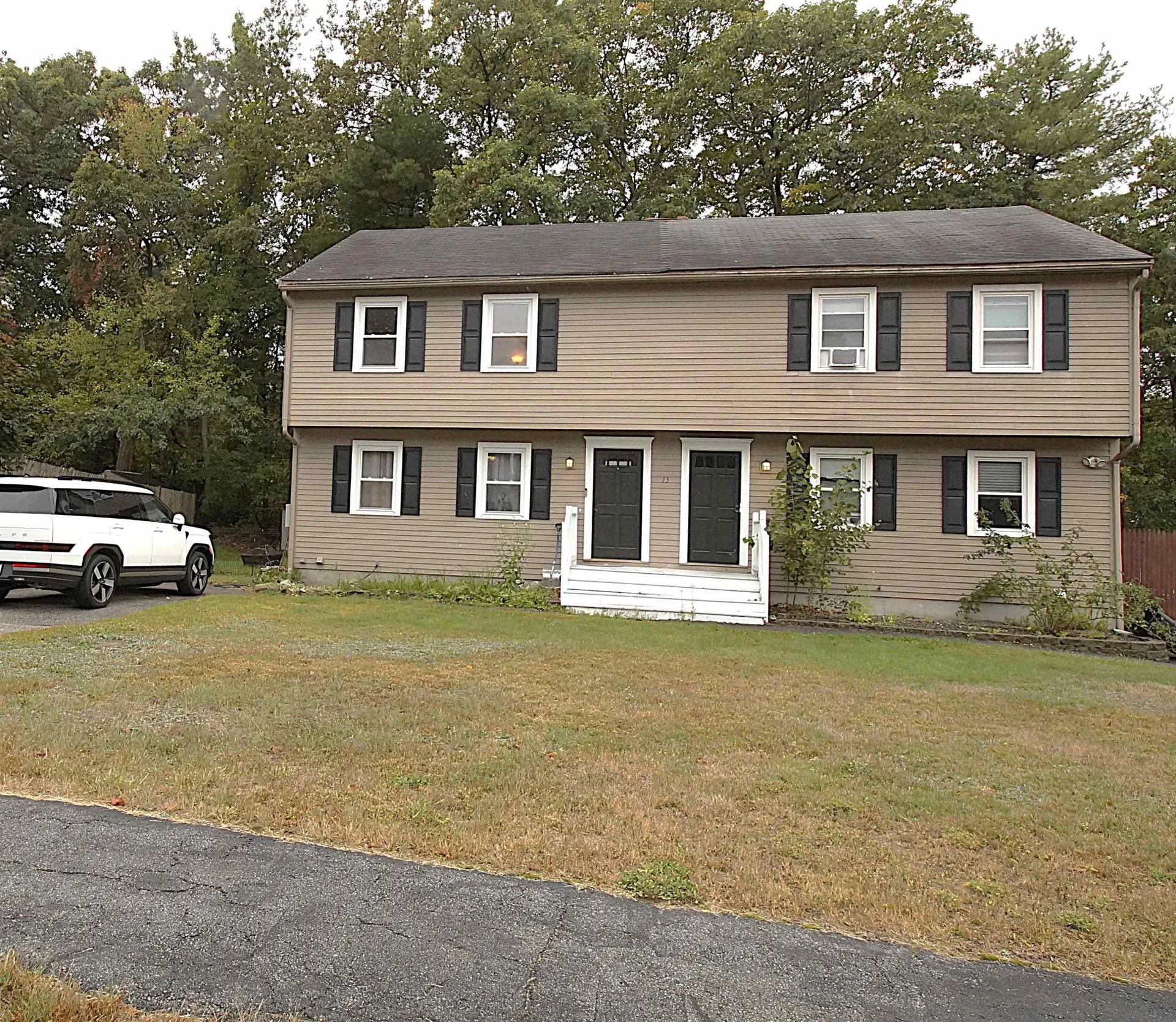 13L Tigertail Circle Derry NH 03038