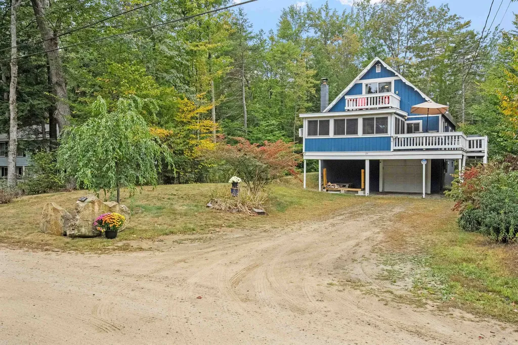 24 Sunrise Drive Moultonborough NH 03254