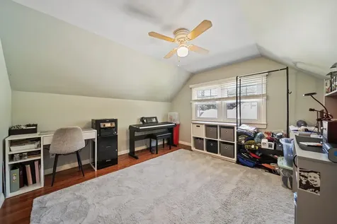 92 Gillis Street Nashua NH 03060