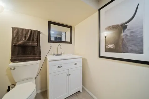92 Gillis Street Nashua NH 03060