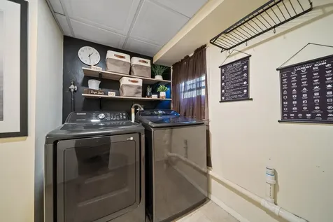 92 Gillis Street Nashua NH 03060
