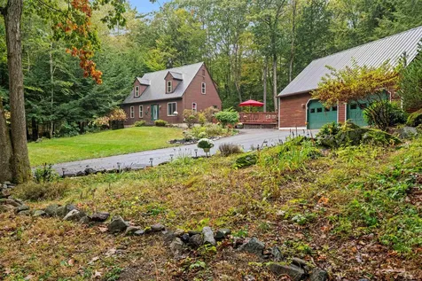 17 Centennial Drive Webster NH 03303