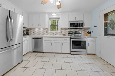 17 Centennial Drive Webster NH 03303