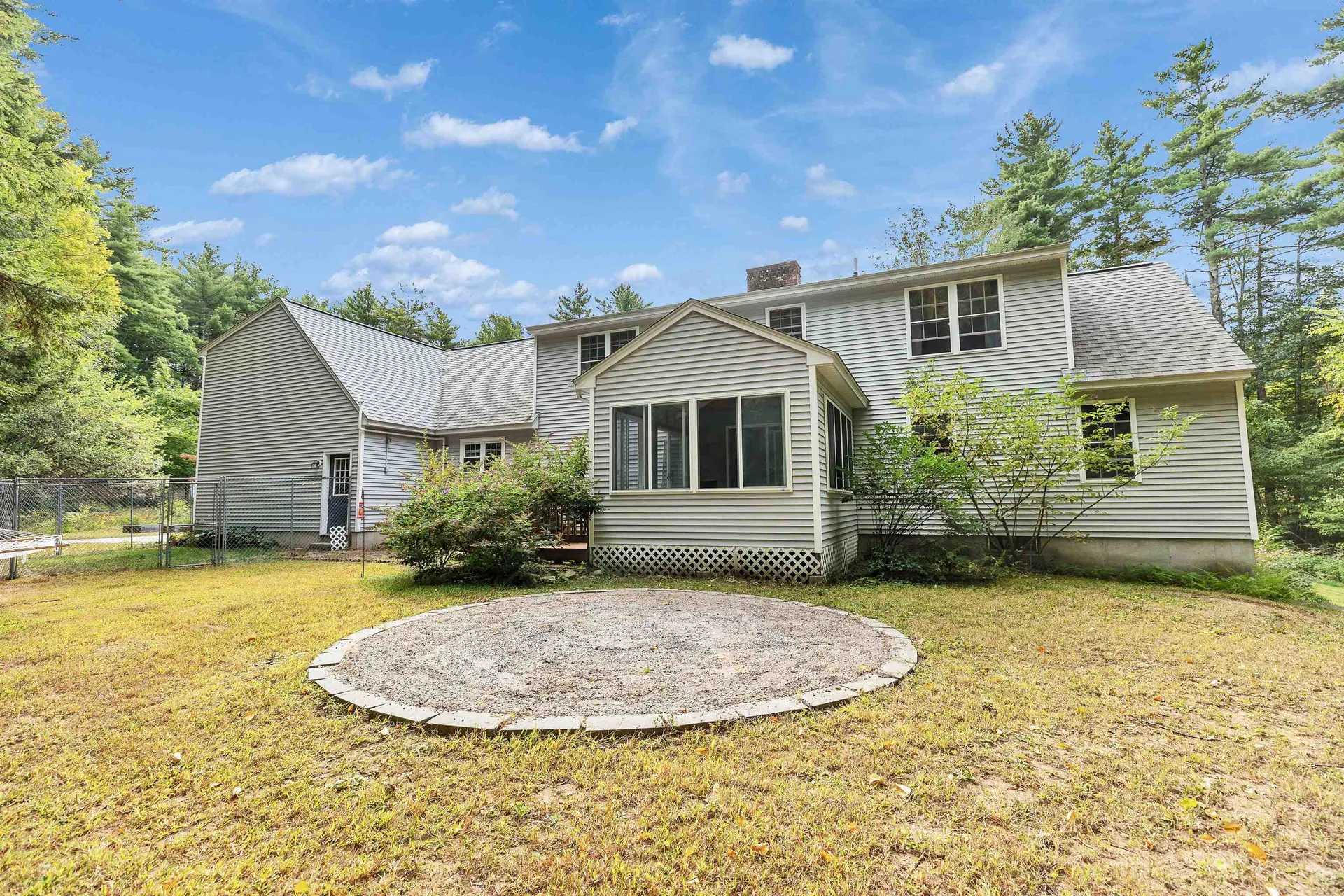 9 Burnham Drive New Boston NH 03070