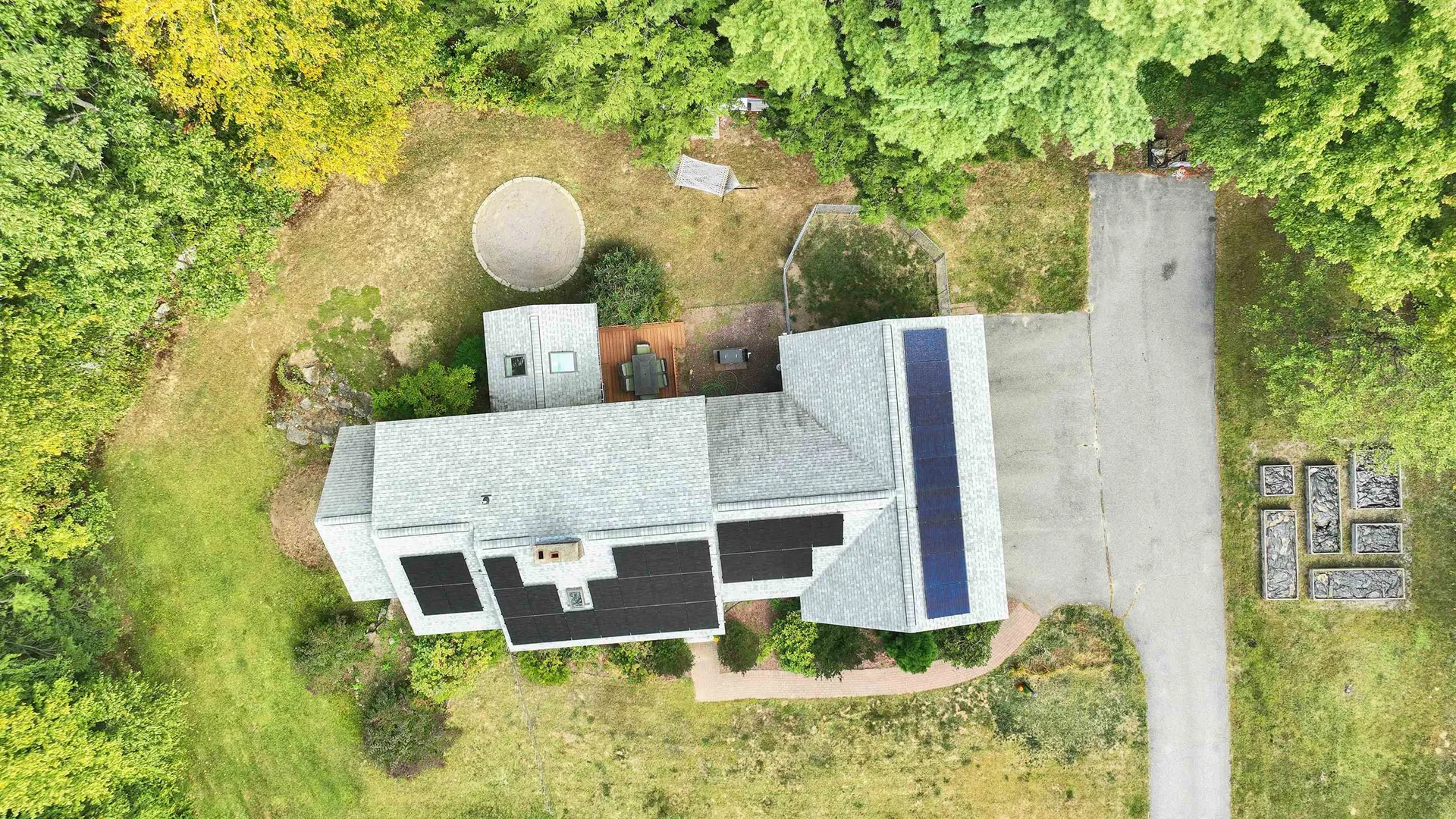 9 Burnham Drive New Boston NH 03070