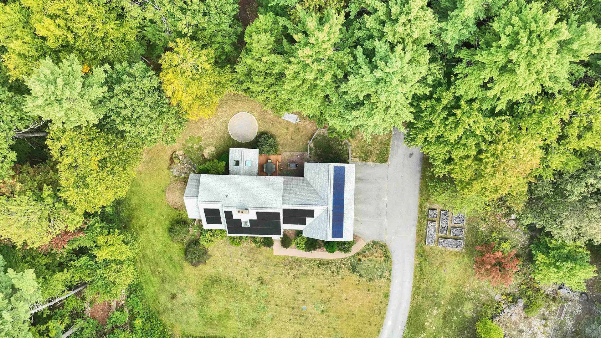 9 Burnham Drive New Boston NH 03070