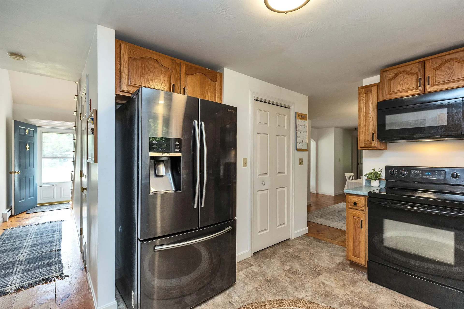 9 Burnham Drive New Boston NH 03070