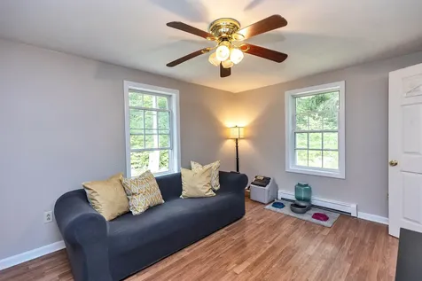 9 Burnham Drive New Boston NH 03070