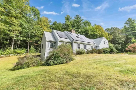 9 Burnham Drive New Boston NH 03070