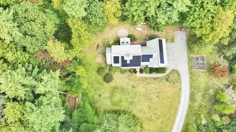 9 Burnham Drive New Boston NH 03070